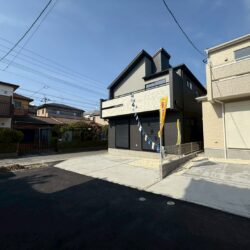 左側が1号棟です外観