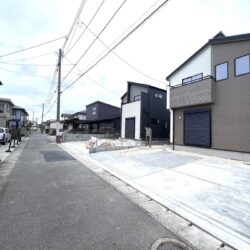 奥が1号棟です外観