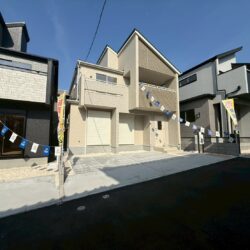 真ん中が2号棟です外観