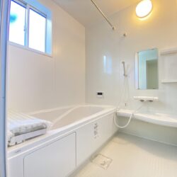 暖房換気乾燥機・オートバス付きバスルーム風呂