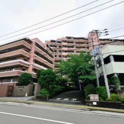 駐車場1台無料♪♪福岡市東区御島崎2丁目中古マンション！【アプローズ香住ヶ丘弐番館／仲介手数料無料】