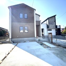 左側が2号棟です外観