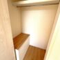 洋室 収納