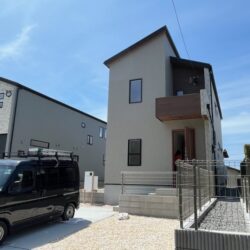 駅近!駐車場4台可♪♪新築建売/福岡市東区美和台5丁目/東栄住宅【170万円以上コストダウン!仲介手数料0円でご紹介可♪】 駅近!駐車場4台可♪♪新築建売/福岡市東区美和台5丁目/東栄住宅【170万円以上コストダウン!仲介手数料0円でご紹介可♪】